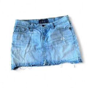 Vintage Rare Lucky Brand “Lucky You” Mini Denim Skirt – Size 0/25”